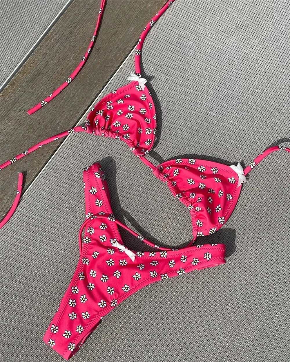 TWO-PIECES BIKINI FLOWERS PRINTED